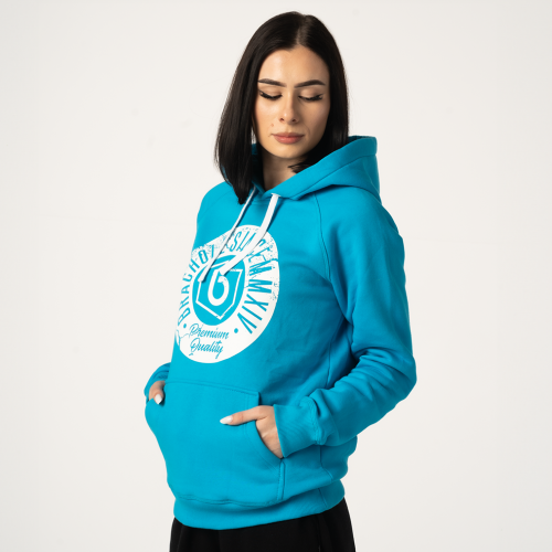 Bluza Damska Kangurka BŁĘKIT Bardzo dobrej jakości damska bluza z kapturem w błękitnym kolorze.png