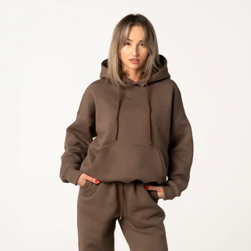 Brązowa bluza damska kangurka oversize Brązowa bluza kangurka damska.png