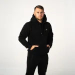 Czarna bluza kangurka męska z kapturem